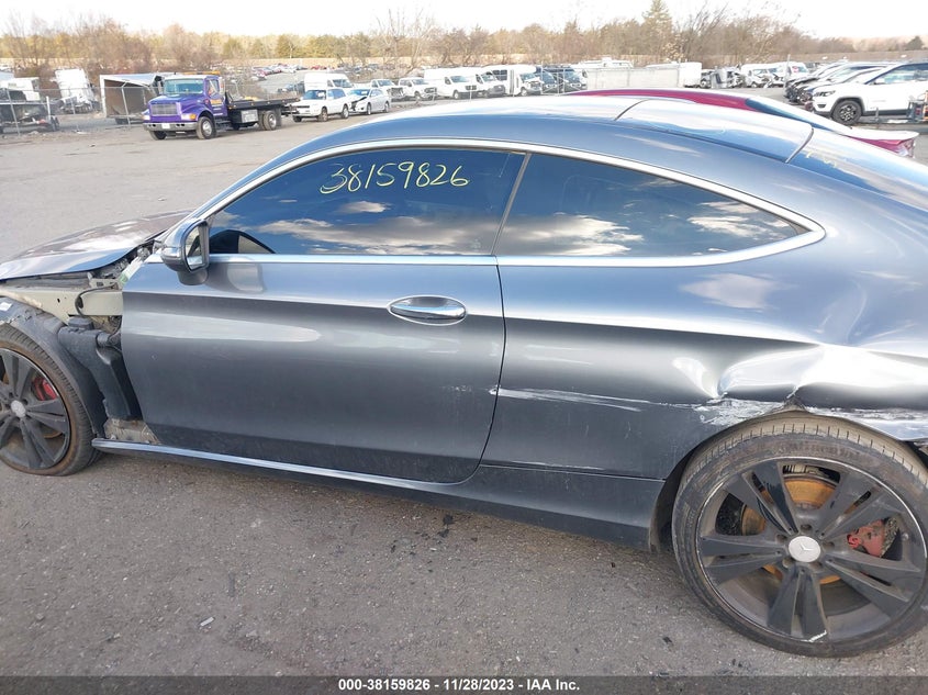 VIN WDDWJ4JB5HF417207 2017 MERCEDES-BENZ C 300