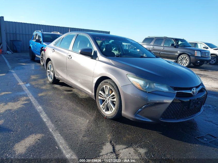 2015 TOYOTA CAMRY SE - 4T1BF1FK3FU096936