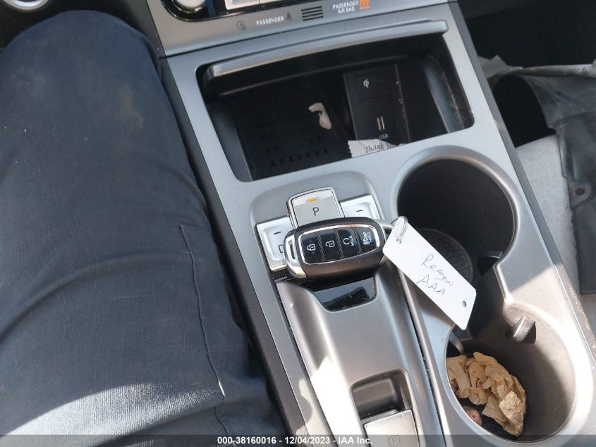 2022 HYUNDAI KONA ELECTRIC SEL KM8K33AG5NU137685