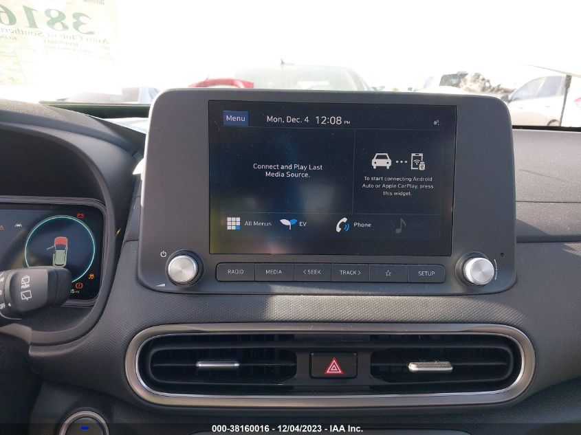 2022 HYUNDAI KONA ELECTRIC SEL KM8K33AG5NU137685