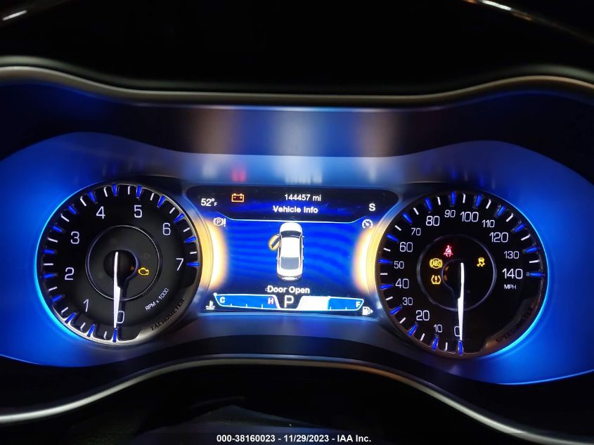 2015 CHRYSLER 200 C - 1C3CCCCG5FN516997