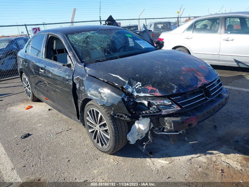 2017 VOLKSWAGEN JETTA SPORT - 3VWD17AJ5HM304915