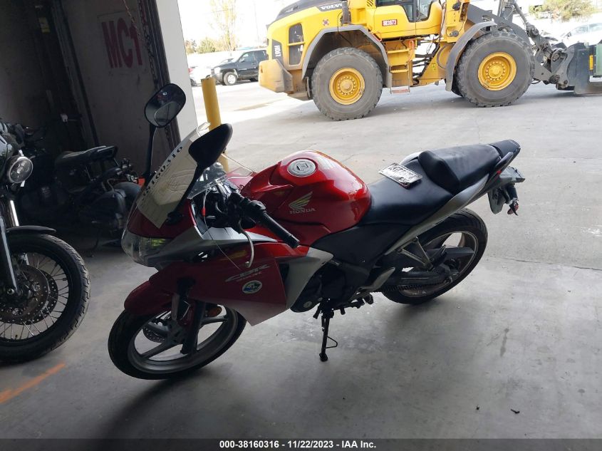 2011 HONDA CBR250 R MLHMC4112B5003881