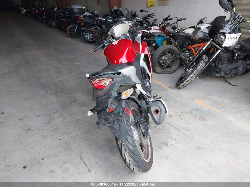 2011 HONDA CBR250 R MLHMC4112B5003881