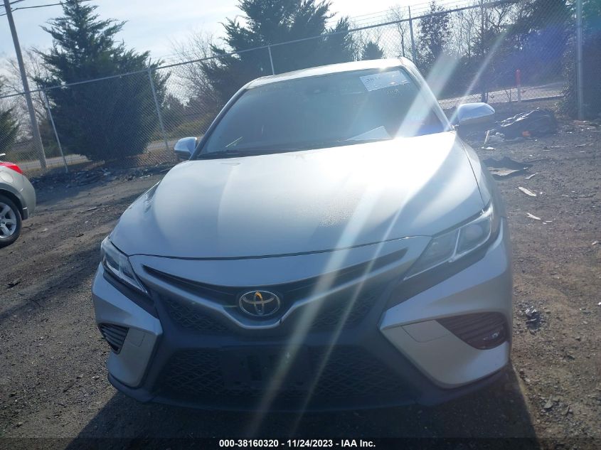 2018 TOYOTA CAMRY SE - JTNB11HK4J3023021