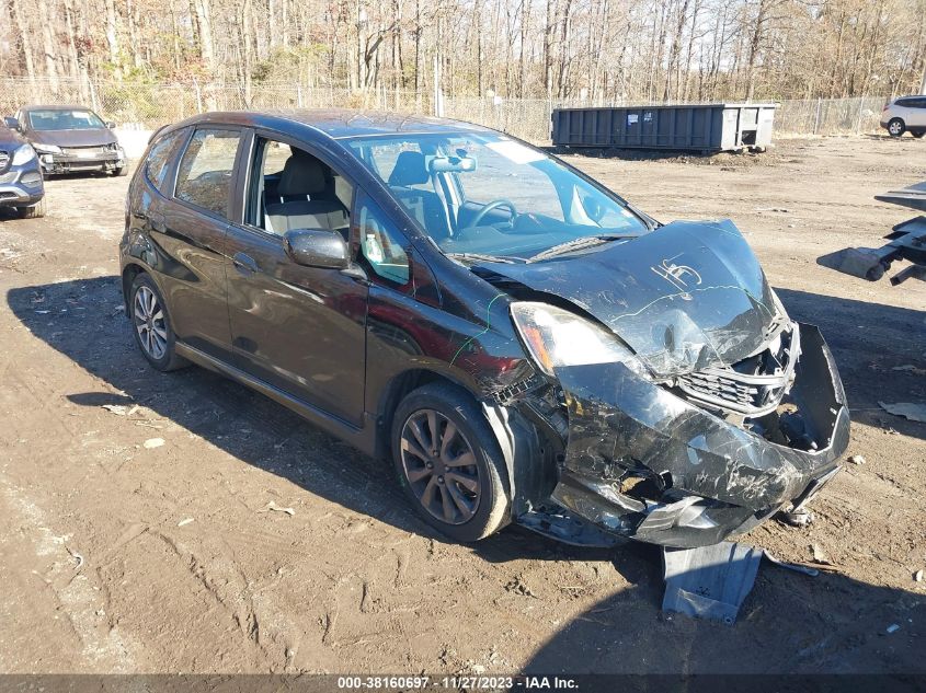 2013 HONDA FIT SPORT - JHMGE8H50DC011064