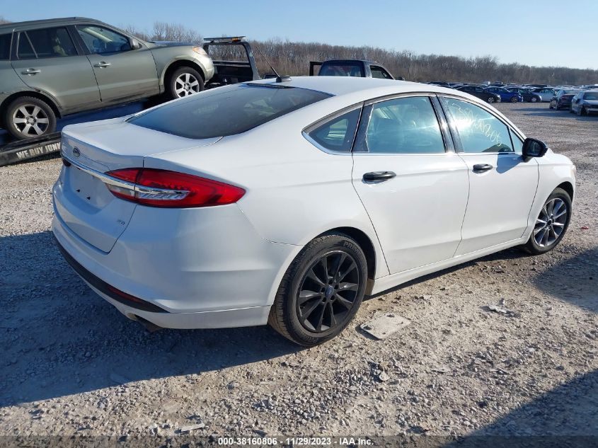 2017 FORD FUSION SE - 3FA6P0H74HR381747