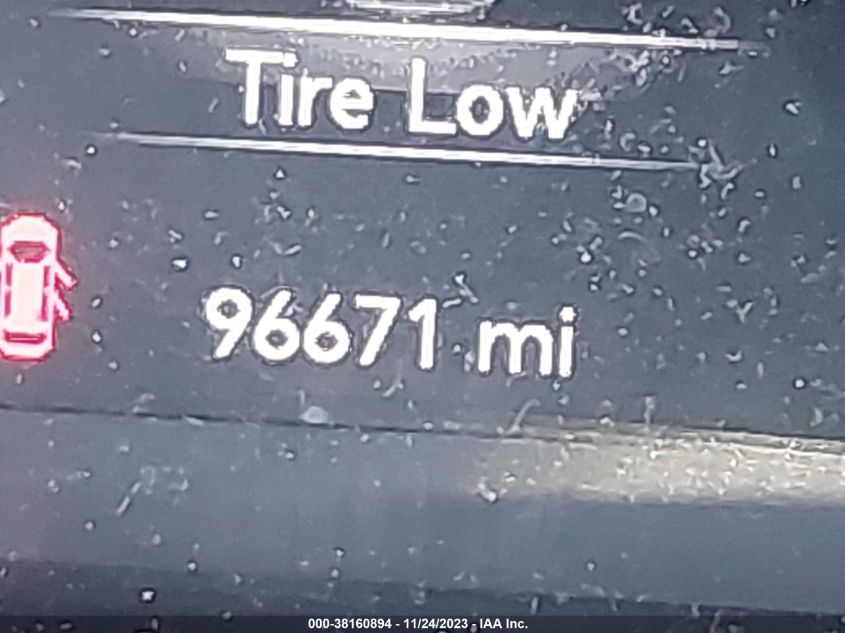 2019 JEEP CHEROKEE LATITUDE FWD - 1C4PJLCB5KD242210