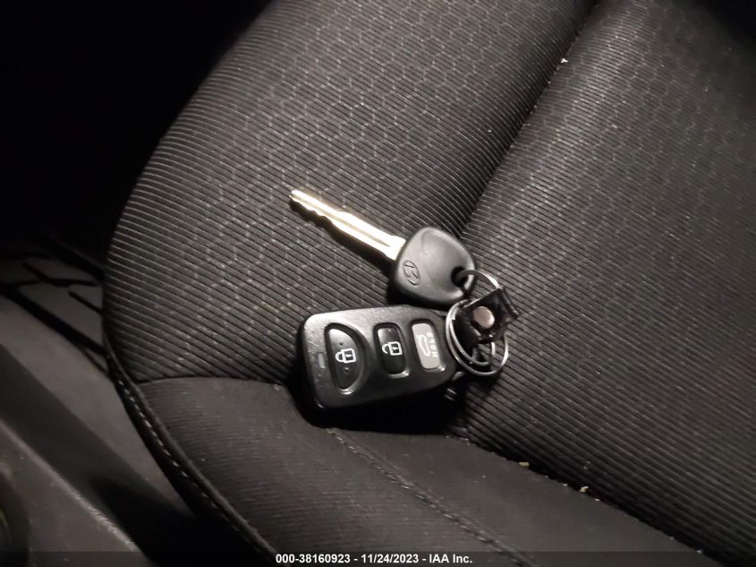 2018 HYUNDAI ELANTRA SE - KMHD74LFXJU453164