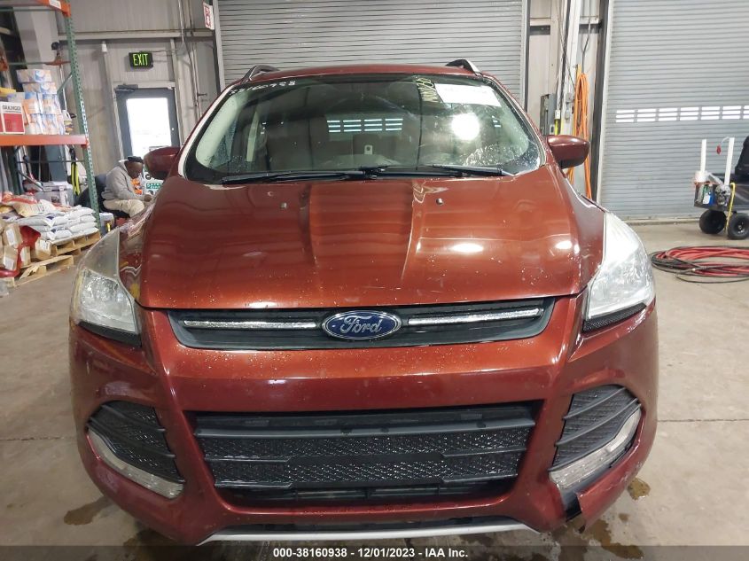 2014 FORD ESCAPE SE - 1FMCU0GX7EUE37610