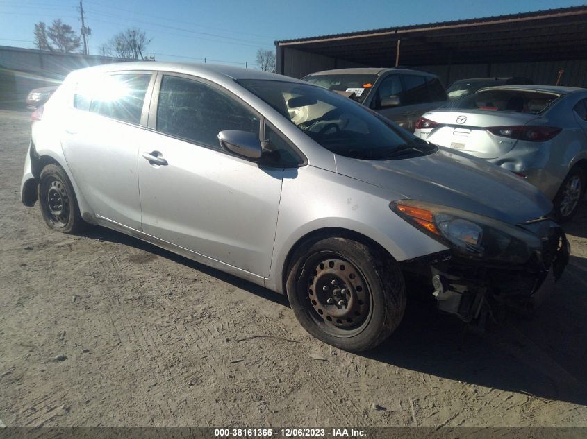 2016 KIA FORTE LX - KNAFK5A83G5575547