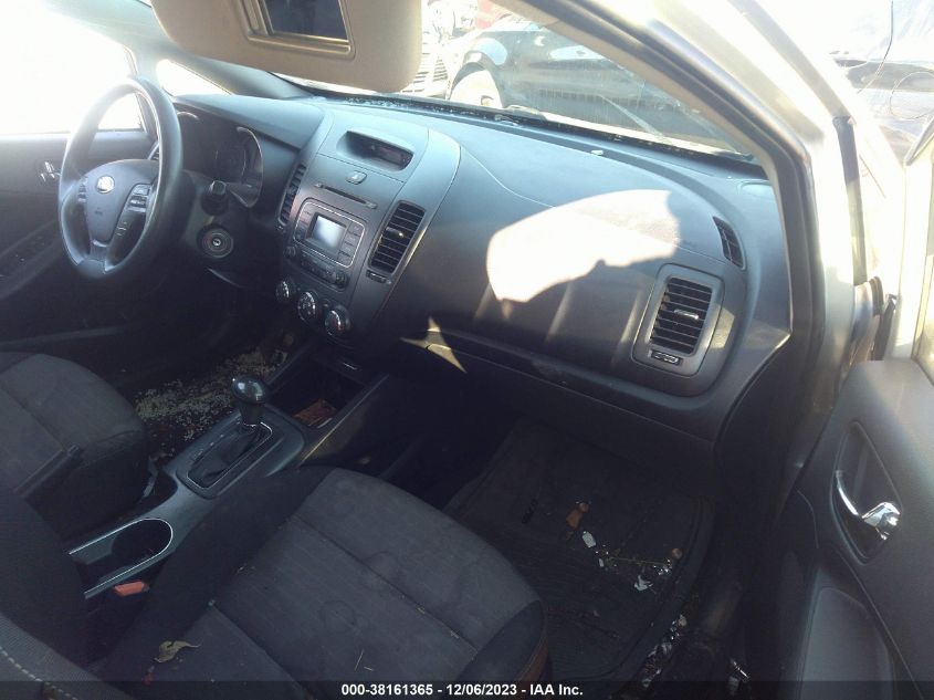 2016 KIA FORTE LX - KNAFK5A83G5575547