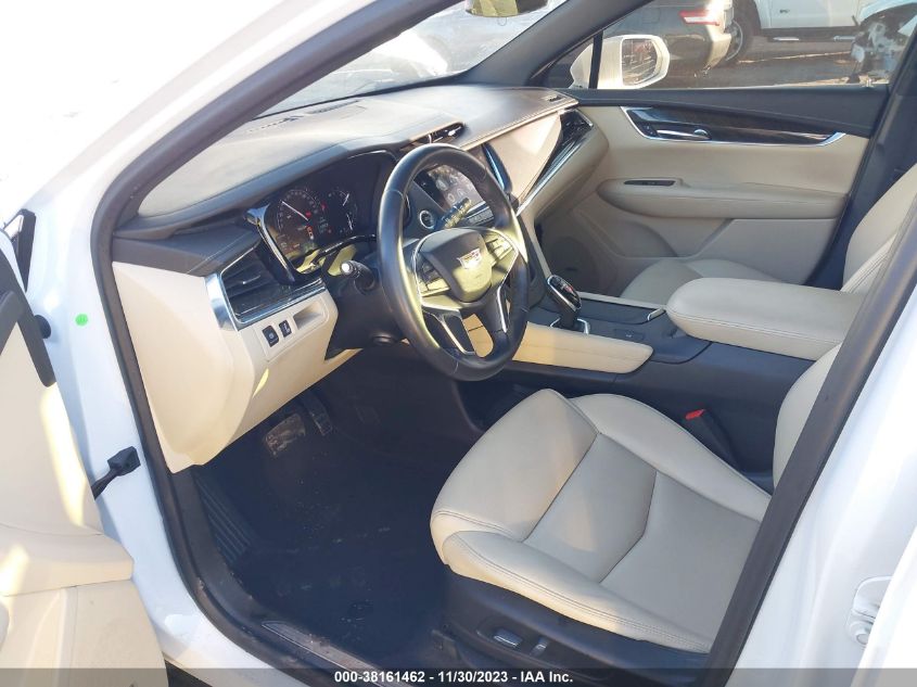2017 CADILLAC XT5 STANDARD - 1GYKNARS3HZ238740