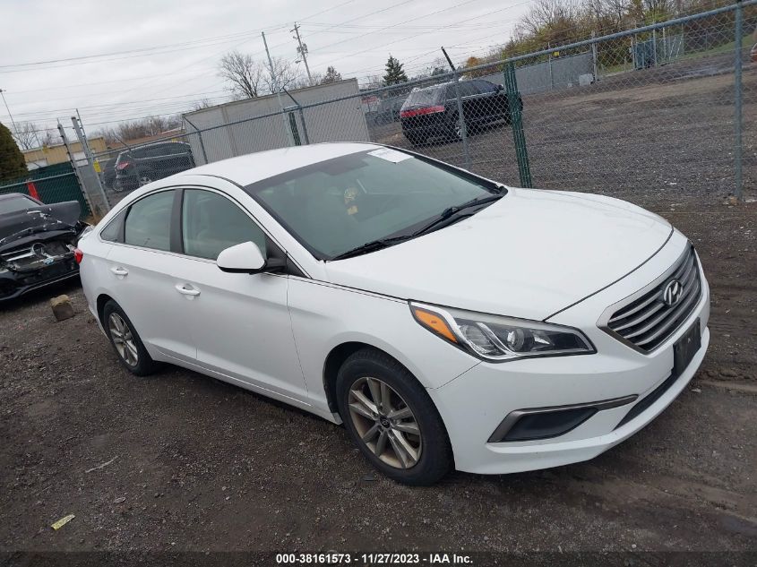 2016 HYUNDAI SONATA SE - 5NPE24AF2GH316359