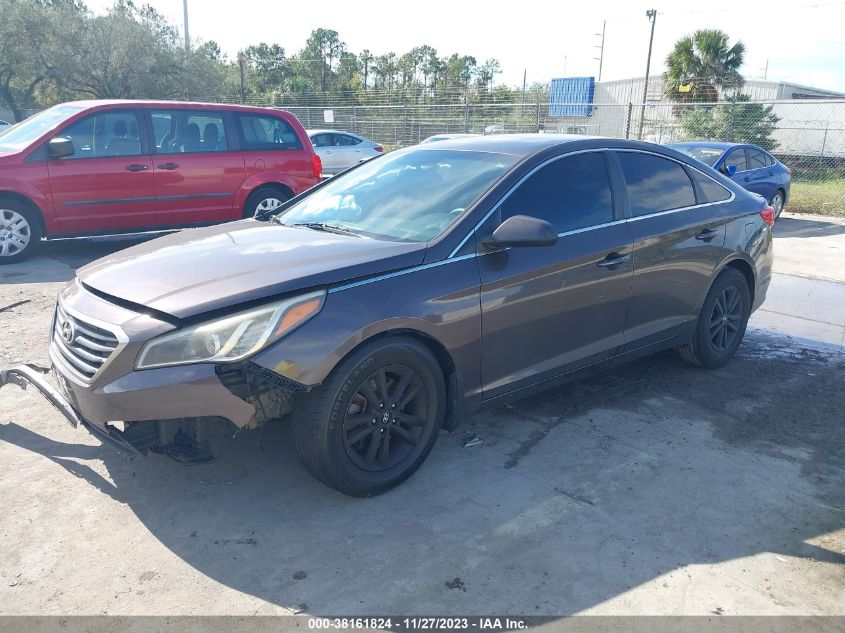 2015 HYUNDAI SONATA SE - 5NPE24AF5FH204749