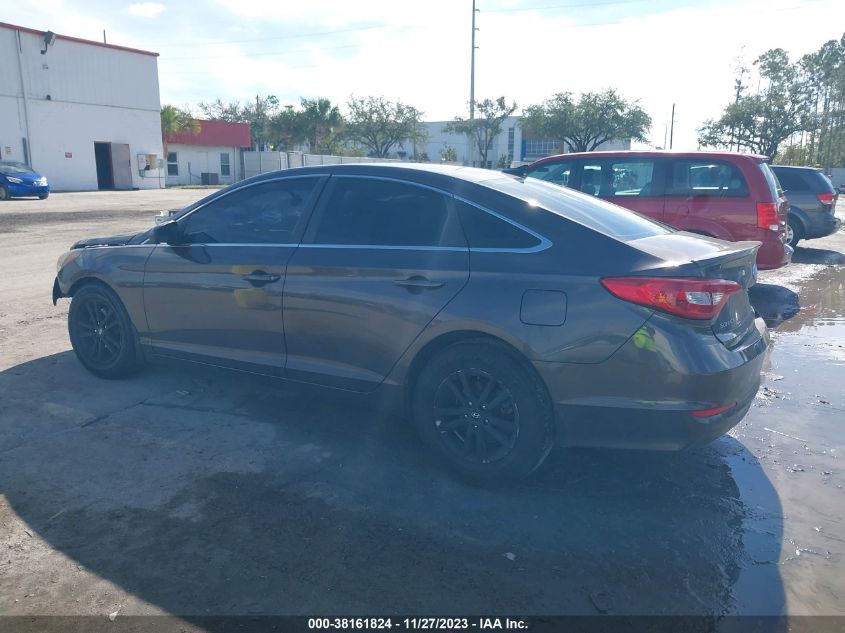 2015 HYUNDAI SONATA SE - 5NPE24AF5FH204749