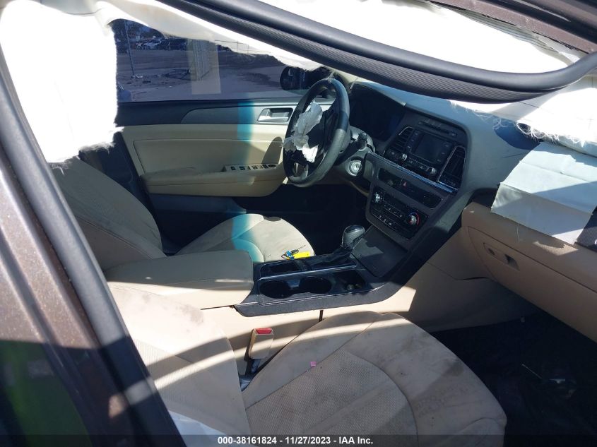 2015 HYUNDAI SONATA SE - 5NPE24AF5FH204749