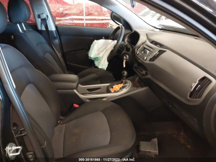 2016 KIA SPORTAGE LX - KNDPBCAC3G7840066