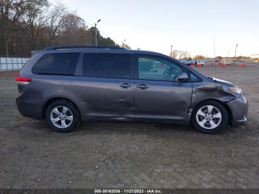 5TDKK3DC8CS191581 2012 TOYOTA SIENNA, photo no. 6