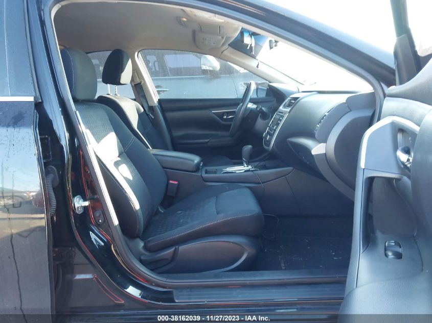 2017 NISSAN ALTIMA 2.5/S/SV/SL/SR - 1N4AL3AP1HC213323