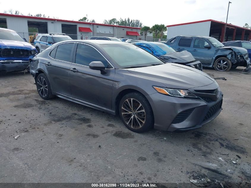 2018 TOYOTA CAMRY SE - 4T1B11HK4JU144576