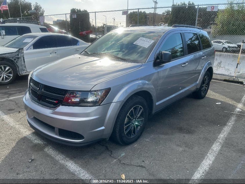 VIN 3C4PDCAB1JT241803 2018 DODGE JOURNEY SE