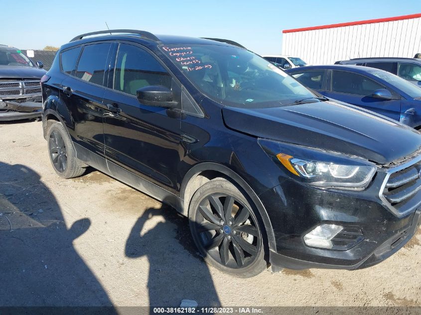 2019 FORD ESCAPE SE - 1FMCU0GD2KUA70794