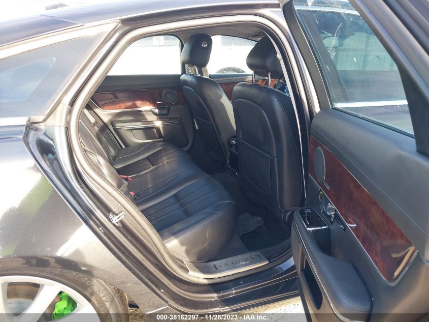 2013 JAGUAR XJ - SAJWA1C70D8V43475