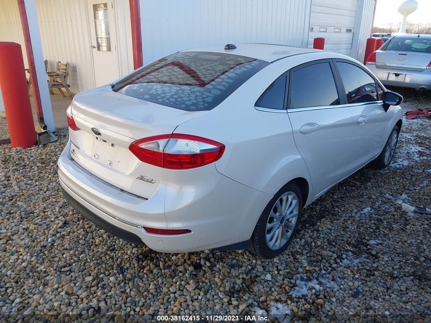 VIN 3FADP4CJ8HM123391 2017 FORD FIESTA TITANIUM
