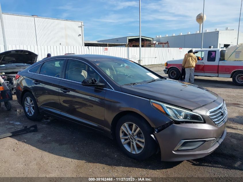 2016 HYUNDAI SONATA 2.4L SE - 5NPE24AF4GH314046