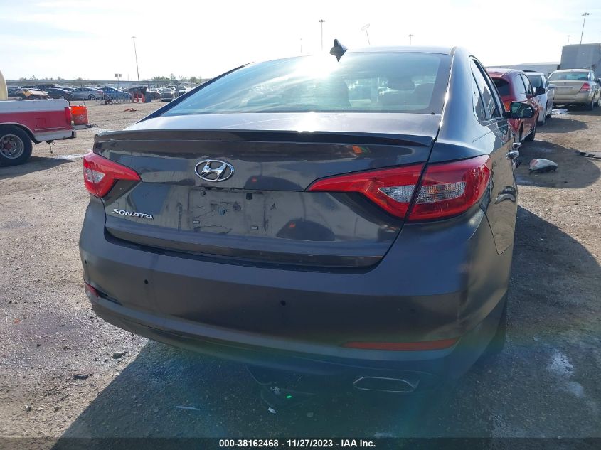 2016 HYUNDAI SONATA 2.4L SE - 5NPE24AF4GH314046