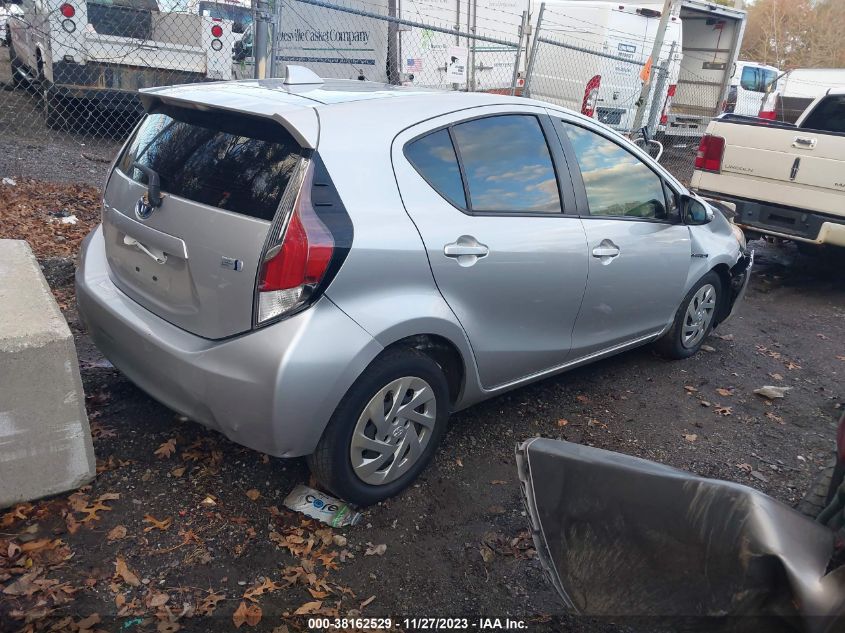 2016 TOYOTA PRIUS C - JTDKDCB33G1130350