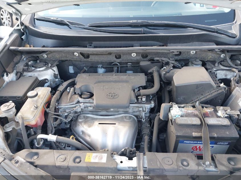 2017 TOYOTA RAV4 XLE - JTMWFREV2HD095585