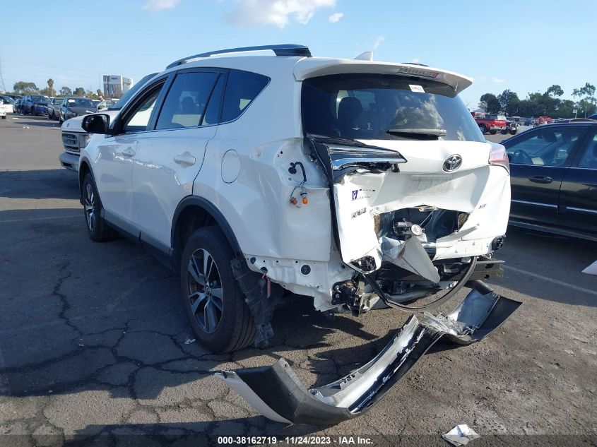 2017 TOYOTA RAV4 XLE - JTMWFREV2HD095585