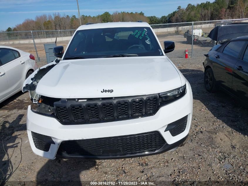 2024 JEEP GRAND CHEROKEE LAREDO/ALTITUDE - 1C4RJHAG1R8938411