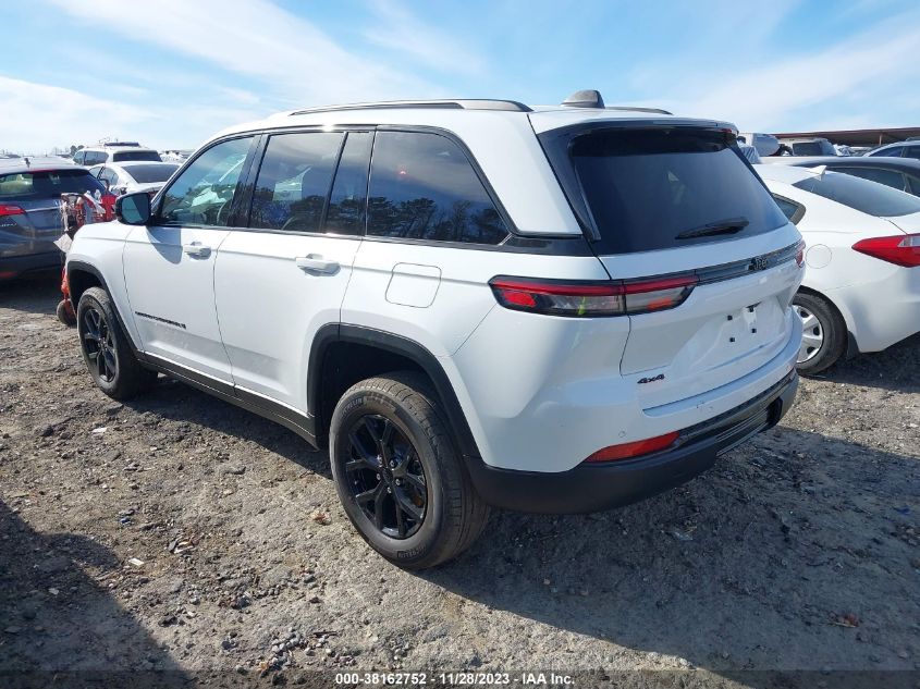 2024 JEEP GRAND CHEROKEE LAREDO/ALTITUDE - 1C4RJHAG1R8938411