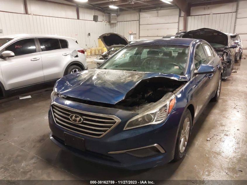 2017 HYUNDAI SONATA SE - 5NPE24AF9HH491869