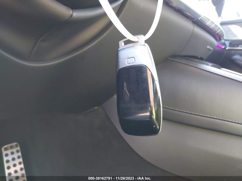 2020 MERCEDES-BENZ S 560 W1KUG8DB6LA570595
