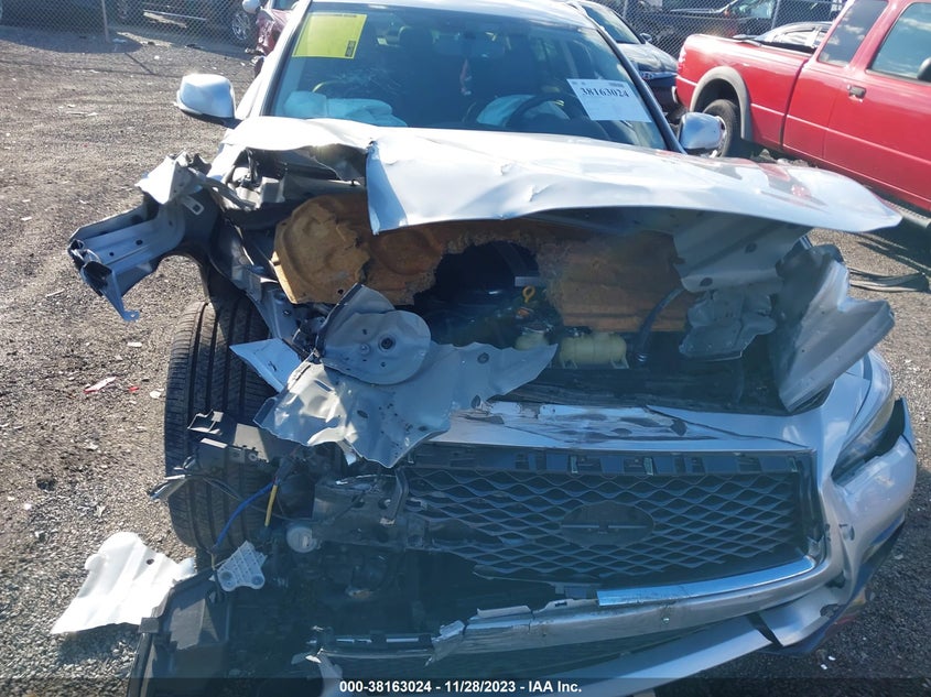 VIN JN1EV7AR0JM444019 2018 INFINITI Q50 LUXE/SPORT
