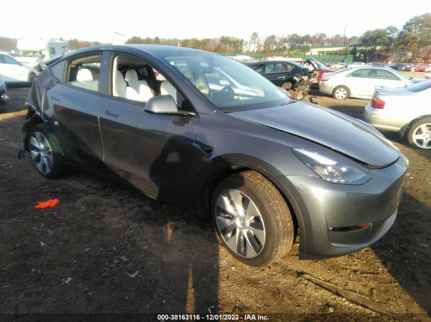 7SAYGDEEXPF880407 TESLA MODEL Y AWD 2023