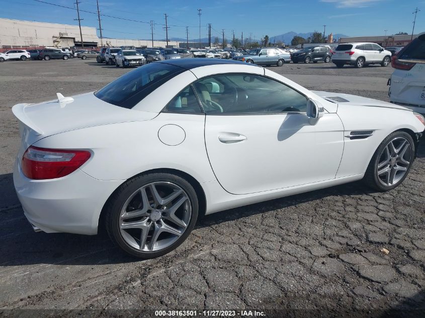 2014 MERCEDES-BENZ SLK 350 - WDDPK5HA6EF086928