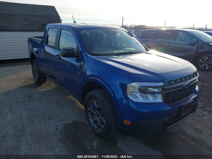 VIN 3FTTW8F90PRA96562 2023 FORD MAVERICK XLT