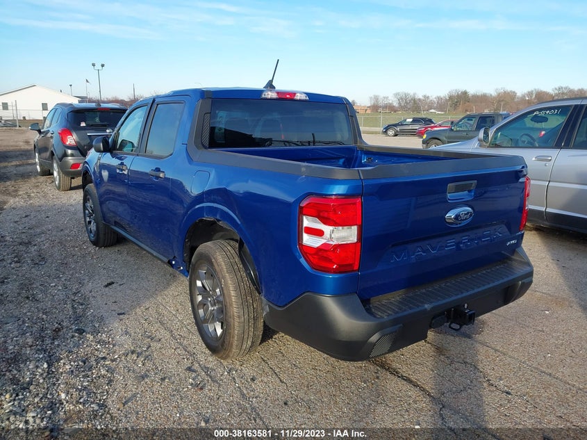 VIN 3FTTW8F90PRA96562 2023 FORD MAVERICK XLT