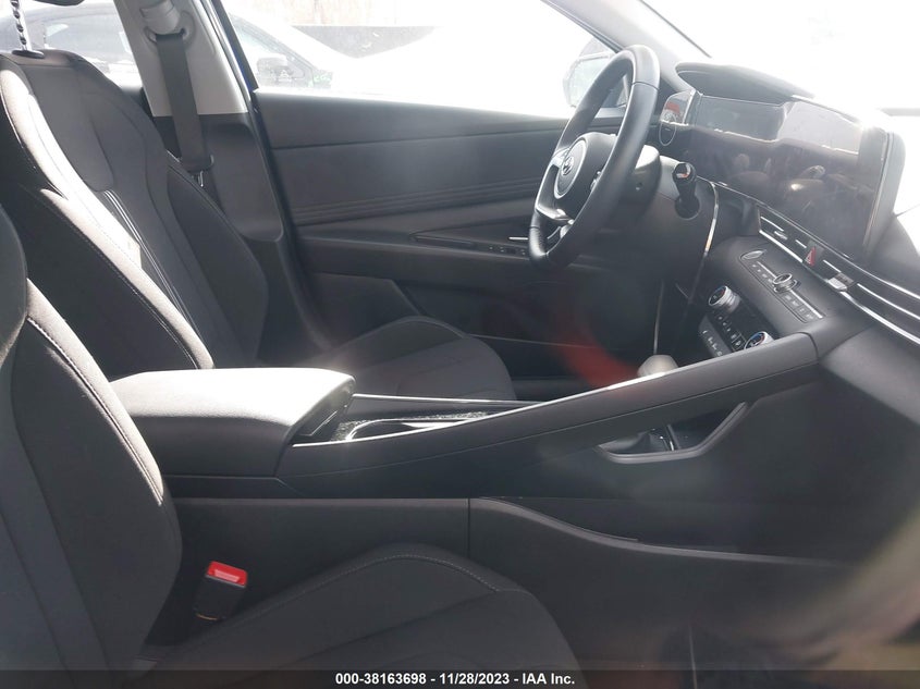 VIN KMHLS4AGXPU483246 2023 HYUNDAI ELANTRA SEL