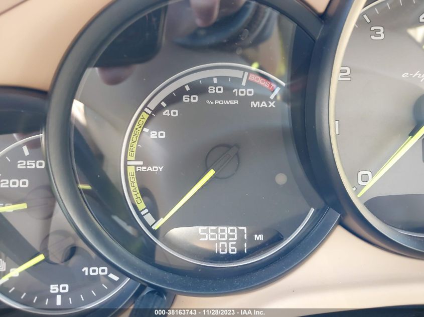 2014 PORSCHE PANAMERA E-HYBRID S - WP0AD2A70EL044358