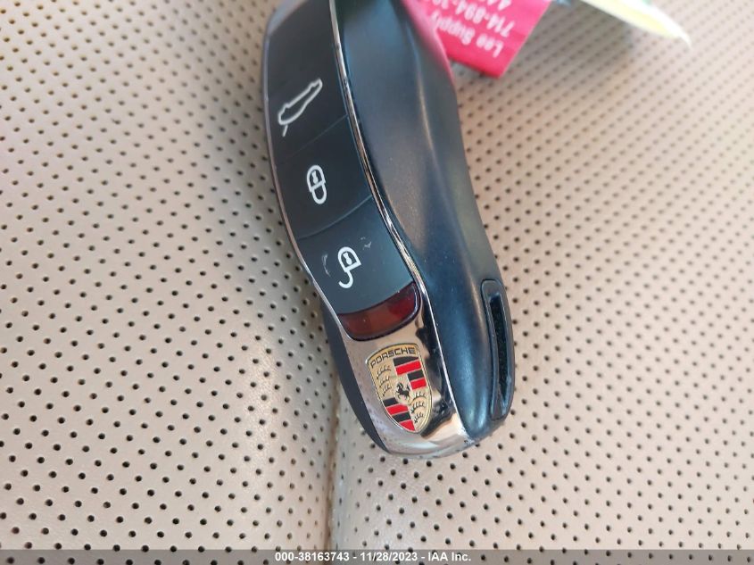 2014 PORSCHE PANAMERA E-HYBRID S - WP0AD2A70EL044358