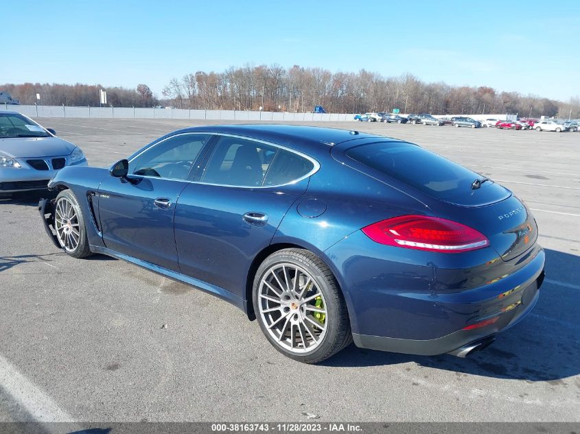 2014 PORSCHE PANAMERA E-HYBRID S - WP0AD2A70EL044358