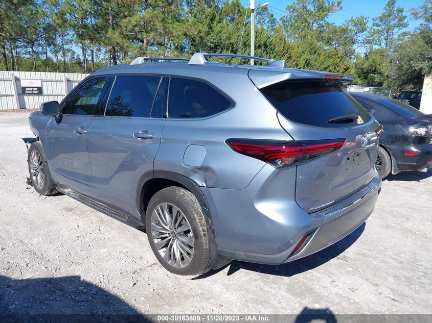 VIN 5TDFZRBH5MS115297 2021 TOYOTA HIGHLANDER PLATINUM