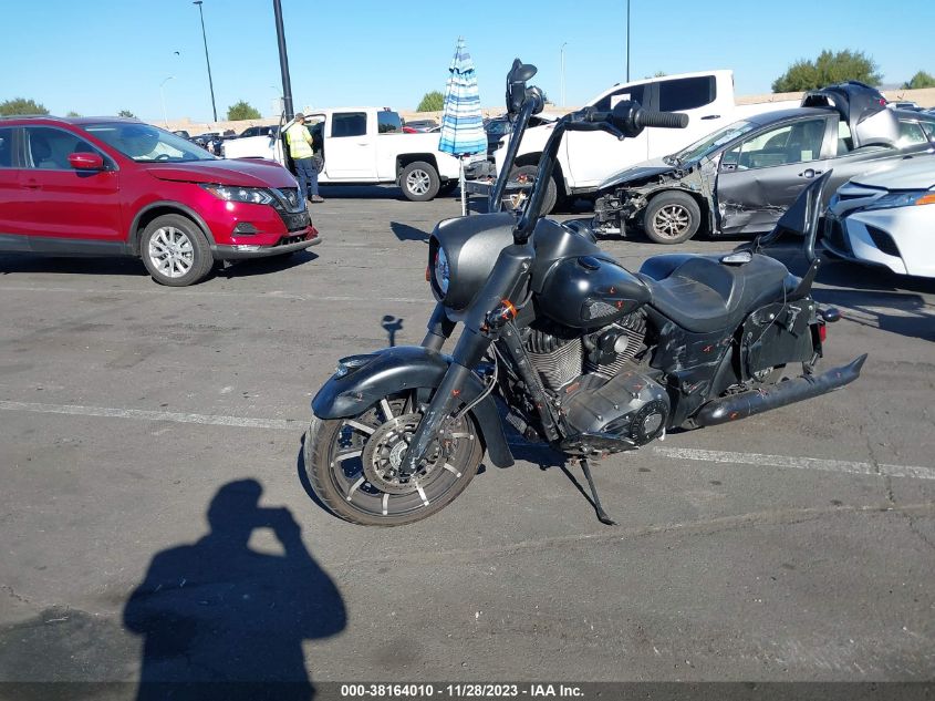 2020 INDIAN MOTORCYCLE CO. SPRINGFIELD DARK HORSE 56KTJDBB5L3383446