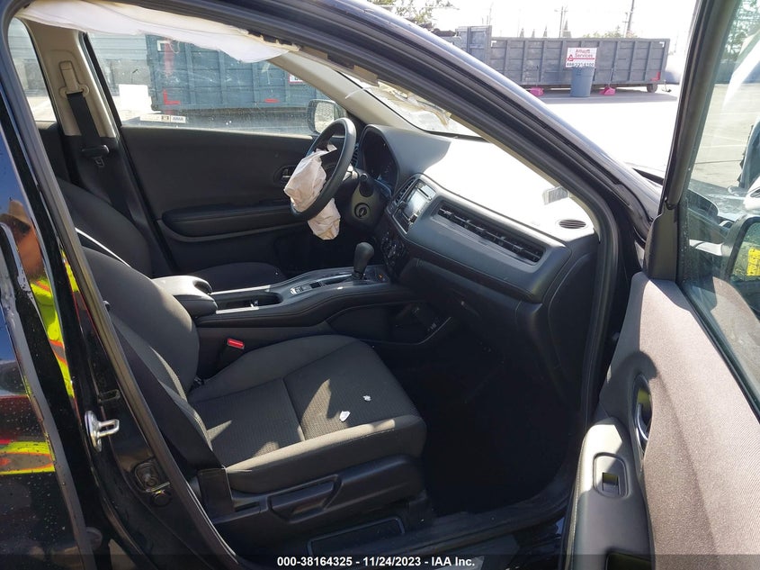 VIN 3CZRU5H35LG700761 2020 HONDA HR-V 2WD LX